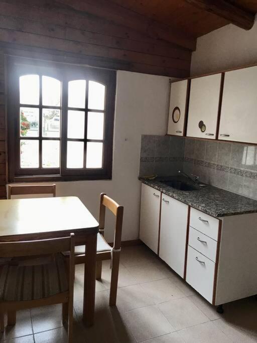Pequena Casa De Troncos, Detras De Casa Principal No Trabajo Con Tarjeta De Credito Puerto Madryn Dış mekan fotoğraf