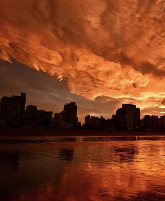 Pequena Casa De Troncos, Detras De Casa Principal No Trabajo Con Tarjeta De Credito Puerto Madryn Dış mekan fotoğraf