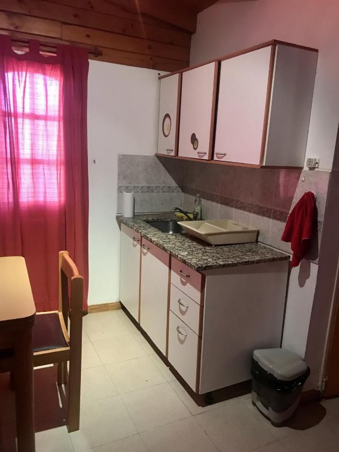 Pequena Casa De Troncos, Detras De Casa Principal No Trabajo Con Tarjeta De Credito Puerto Madryn Dış mekan fotoğraf