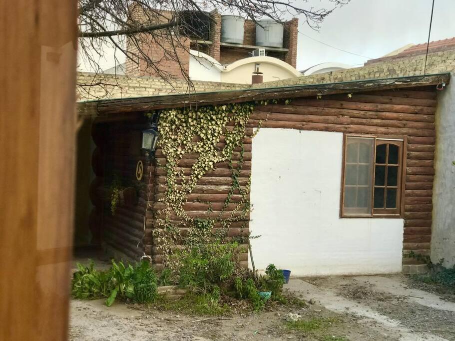 Pequena Casa De Troncos, Detras De Casa Principal No Trabajo Con Tarjeta De Credito Puerto Madryn Dış mekan fotoğraf