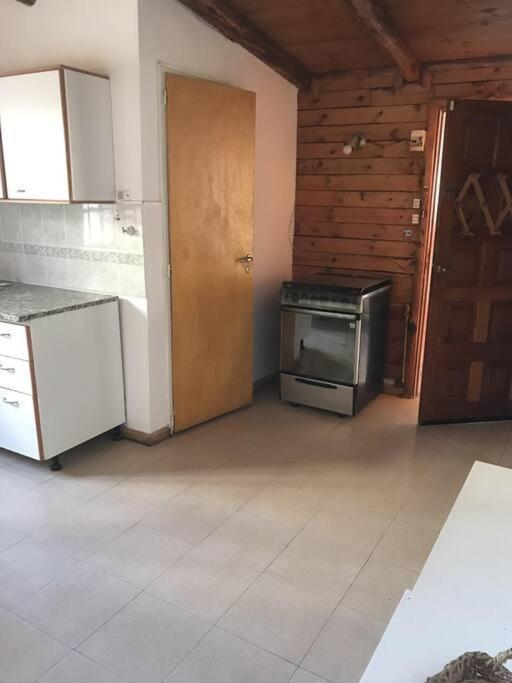 Pequena Casa De Troncos, Detras De Casa Principal No Trabajo Con Tarjeta De Credito Puerto Madryn Dış mekan fotoğraf