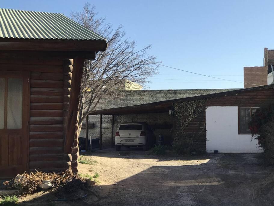 Pequena Casa De Troncos, Detras De Casa Principal No Trabajo Con Tarjeta De Credito Puerto Madryn Dış mekan fotoğraf